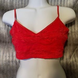 All over lace bra-lette
